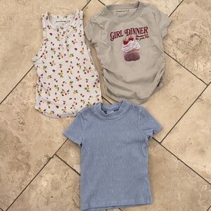 Abercrombie Kids Graphic and Patterned Tee Set - Gray, White, Blue